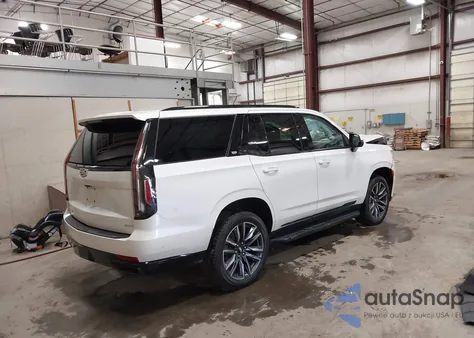2022 Cadillac Escalade 4Wd Sport z USA, uszkodzony, nr VIN 1GYS4FKLXNR153585